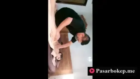 Indo Kontol Menancap Dalam Saat Dipuasin Mbah Yono