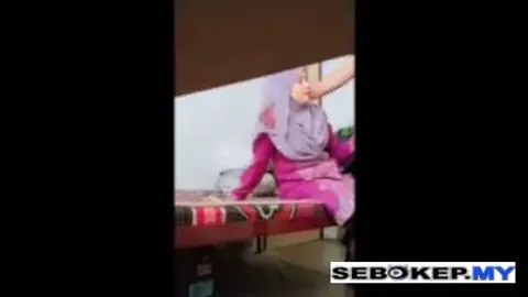 Indo Ajak Tante Ke Kamar