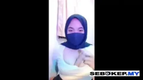 Indo BabyGebi Jilboobs Toge Colmek Pake Dildo