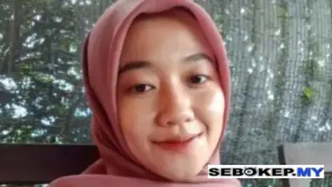 Indo Goyangan Pacarku Makin Jago WOT Siti Maisun Hijabers