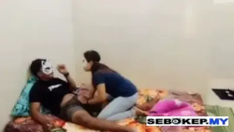 Indo Istri Malam Jumat Pengen Ngewe