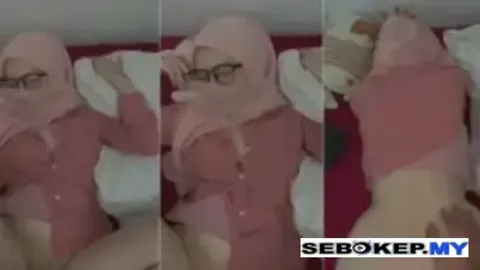 Indo Jilbab Pink Berkacamata Lejen Ngewe Versi Clean