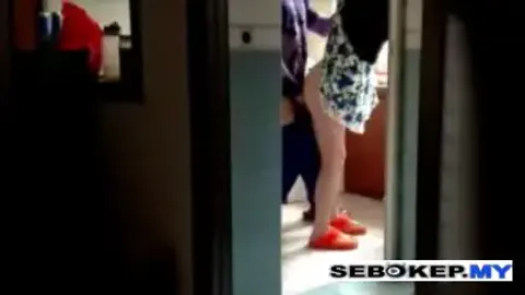 Indo Pembantu Binal