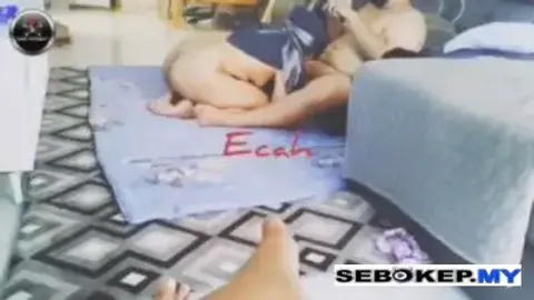 Indo Tante Jilbab Biru Mata Di Tutup