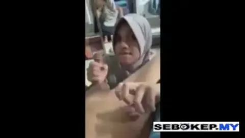 Indo Zalva Anak SMA Viral Pamer Meki Sampe Di Ewe